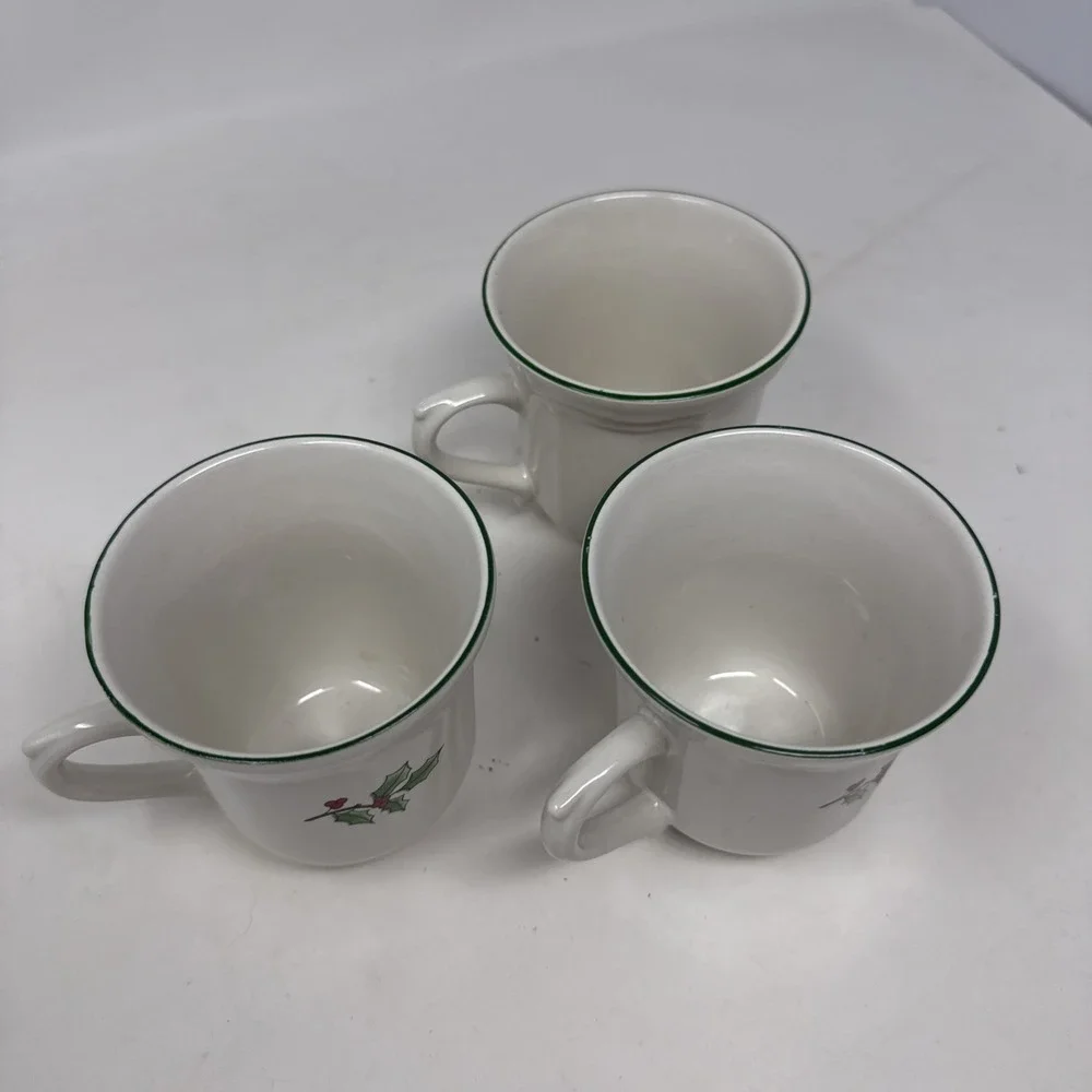 Vintage Christmas Tree Bear Teddy Plate Cup Set Stoneware 4 Dinner 4 Salad 3 Cup